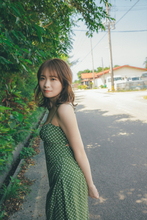 秋元真夏、誕生日8.20にフォトブック発売！　エッセイにも初挑戦「取り繕うことなく綴りました」