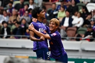 広島が5連勝！　荒木隼人、ジャーメイン良、トドメは川辺駿…後半3発でFC東京に快勝